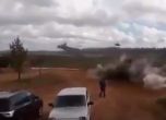Руски хеликоптер стреля погрешка по зрители на военно учение (видео)