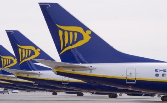 Пилоти на Ryanair отказаха извънреден труд, не искат и бонуси