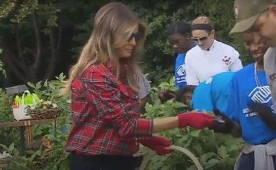 Президентската съпруга Мелания Тръмп продължи традицията на Мишел Обама и