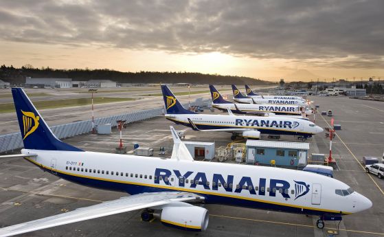 Великобритания ще наказва Ryanair заради отменените полети
