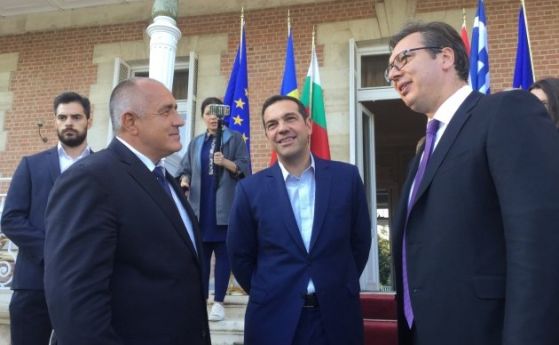 От Евксиноград сръбският президент нападна ЕС заради Косово и Каталуния