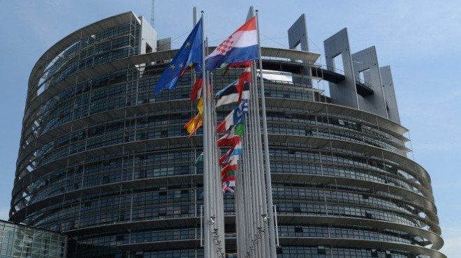 Очаква се днес Европарламентът да гласува предложението България и Румъния