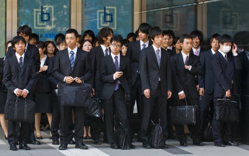 Япония отново бе принудена да се изправи срещу трудовата си
