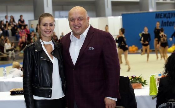 Кралев откри турнир по художествена гимнастика