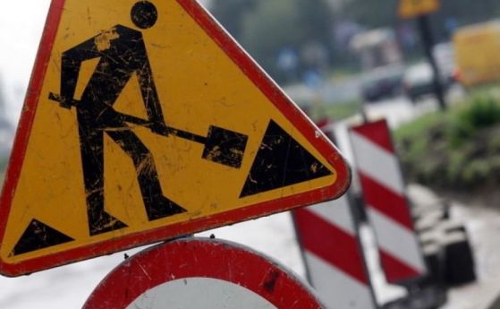 АПИ: продължава ремонтът на пътя през Владая, карайте по АМ Люлин