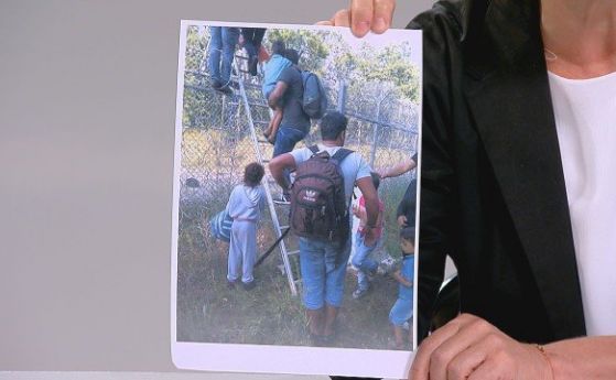 Йончева показа снимка, на която мигранти прескачат оградата на границата