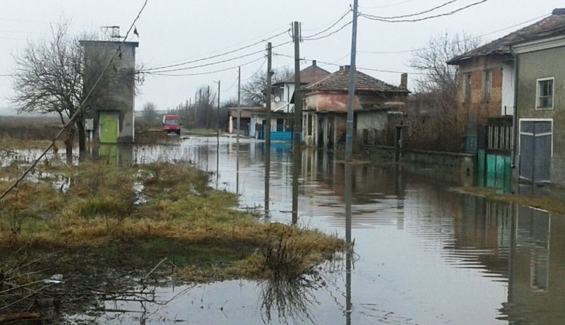 Бедственото положение в Бургас и най-пострадалата от наводненията община Камено