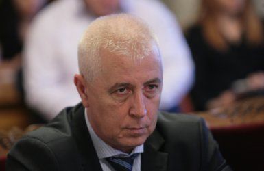 Министърът на здравеопазването е подал оставка. Тя е била приета