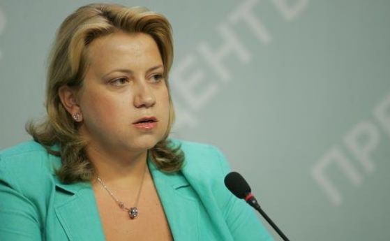 Деница Златева: Ако лобита сa свалили здравния министър, Борисов на тяхна страна ли застана?