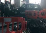 Такси блъсна пешеходци в Лондон и предизвика паника