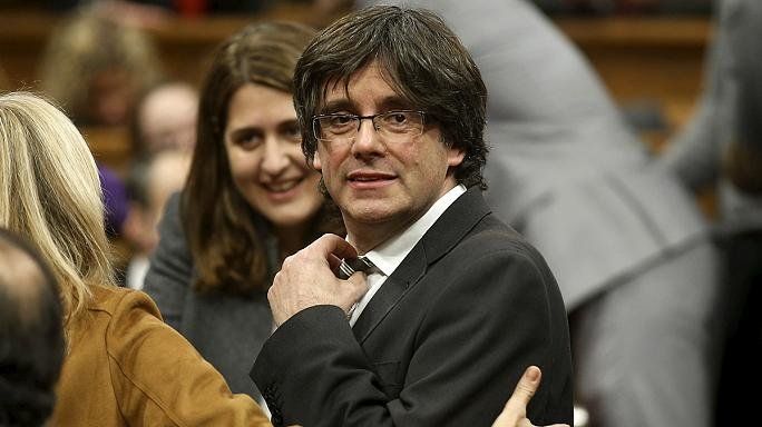 Уволнените членове на каталунското регионално правителство са призовани да се