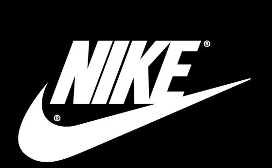 Пет дни преди Рождество през 2006 година изпълнителният директор на Nike