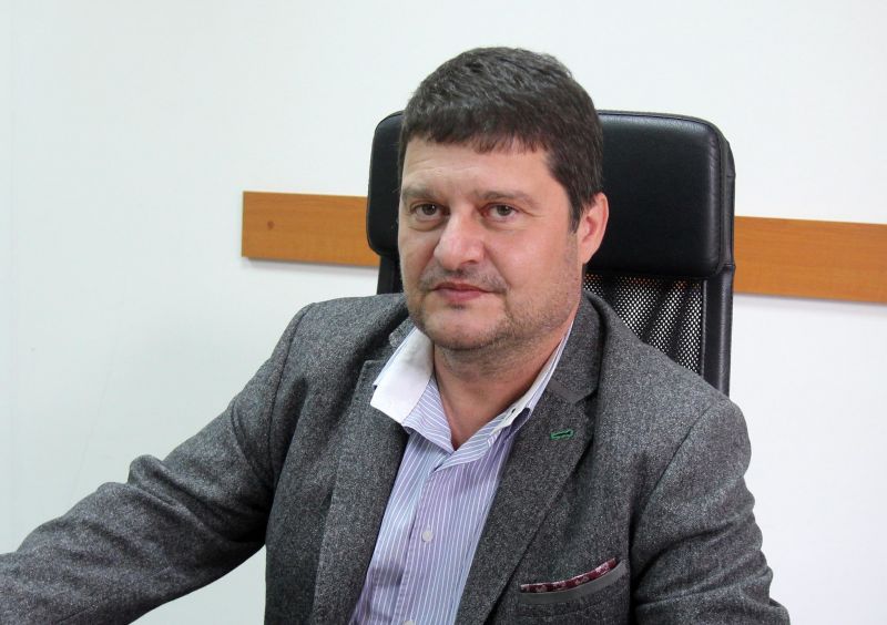 Със заместник-председателя на Съюза на безалкохолната промишленост в България (СБПБ)