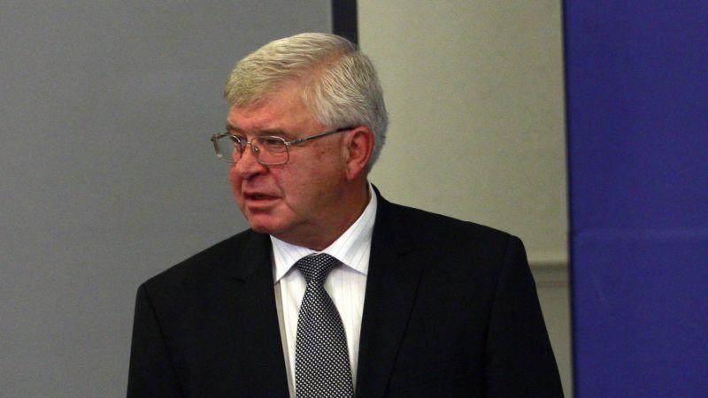 Зам.-министърът на финансите и председател на надзорния съвет на НЗОК Кирил Ананиев