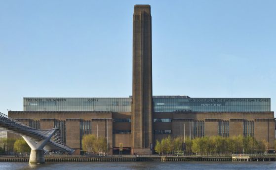 Дългоочакваната лекция на куратора от Tate Modern  Лондон по време на