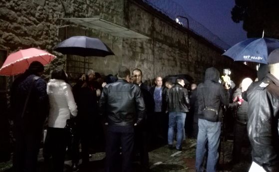 Бургаските надзиратели – на протест. Искат адекватно заплащане
