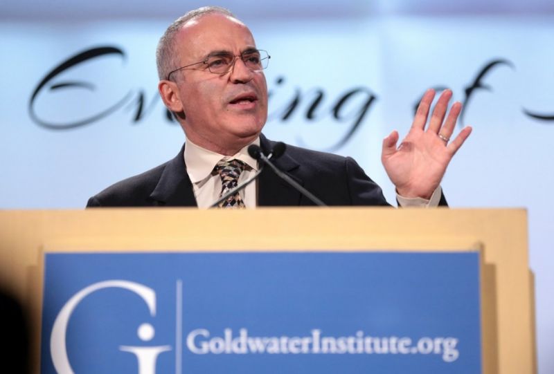 Каспаров: Ожесточаване в Донбас е много вероятно – украинската тема винаги ще е актуална