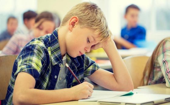 Пускат деца на математически състезания според месторождението и благоволението на експерти