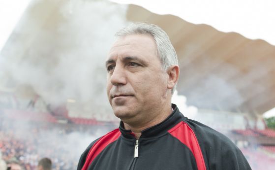 Легендата на ЦСКА и българския футбол Христо Стоичков изрази възхищението