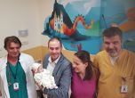 В Пирогов спасиха две бебета с аномалии