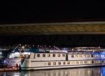 Кораб се блъсна в подвижен мост над Рейн, 27 пострадали