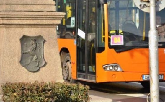 Променят за шест месеца маршрутите на няколко автобусни линии в София