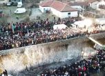 ЮНЕСКО присъства на леденото хоро в Тунджа, 6000 души се събраха в Калофер (видео)