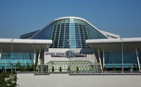 Откриват новия път до Терминал 2 на летище София