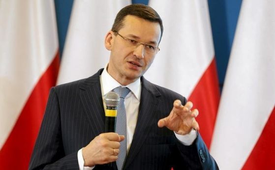 Полският премиер смени министрите на отбраната и на външните работи