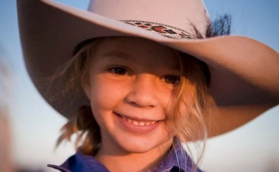 14 годишно момиче от Австралия се самоуби тъй като е било