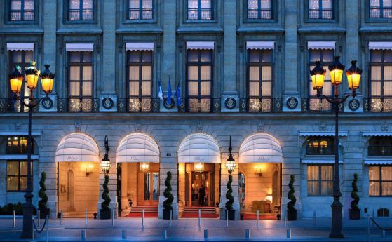 Крадци с брадви отмъкнаха бижута за 4 млн. евро от хотел Риц в Париж