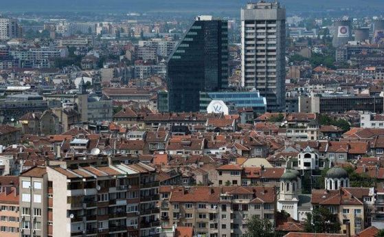 Депутатите подхванаха небостъргачите в София