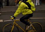 Изследване: По-безопасно е да караме колело със светлоотразяващ клин