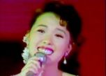 Ким Чен Ун прати в Южна Корея певица, която светът вярваше, че е екзекутирал