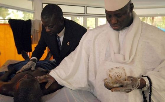 От първо лице: Как президентът на Гамбия ме принуди да се лекувам от ХИВ с билки