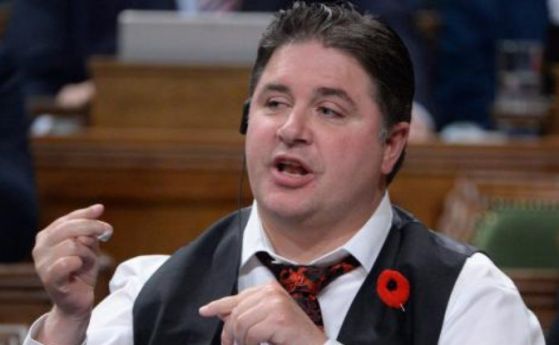 Разследват за вербален сексуален тормоз канадския министър на спорта