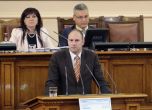 Цонков: Министърът на образованието да даде оставка заради учебната програма за Х клас