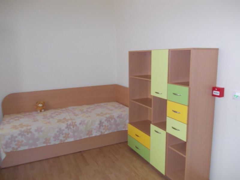 10 души са били уволнени след скандала с центъра за