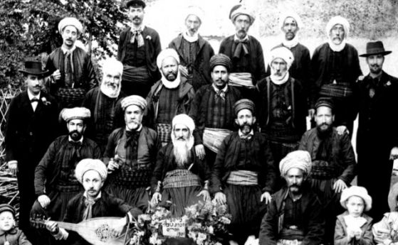 Германия плаща обезщетения на хиляди алжирски евреи