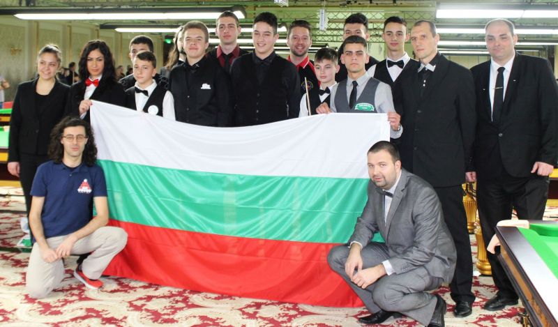 Трима българи преминаха груповата фаза на Европейското първенство по снукър