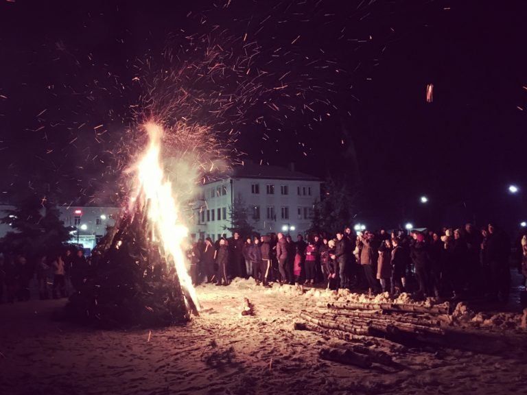 Църквата отбелязва Месни Заговезни