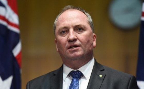 В Австралия забраниха на министрите да правят секс с подчинените си