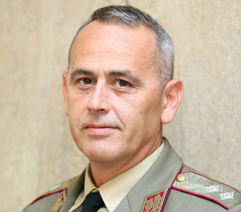 Министерският съвет е дал съгласието си генерал-майор Данчо Дяков да