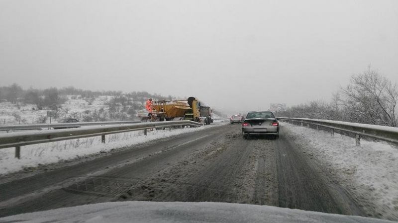 Не пътувайте, ако не се налага, съветва АПИ