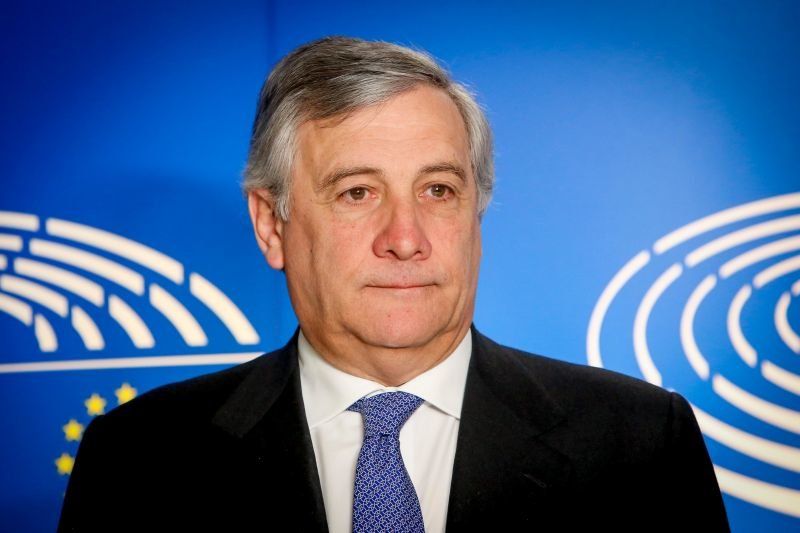 Председателят на Европейския парламент Антонио Таяни съобщи на своите колеги
