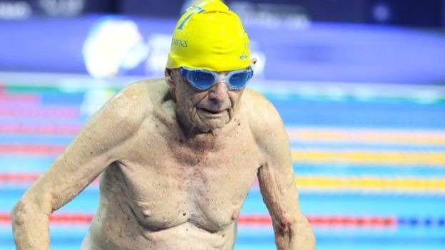 99-годишен австралийски плувец подобри световен рекорд за неговата възрастова група