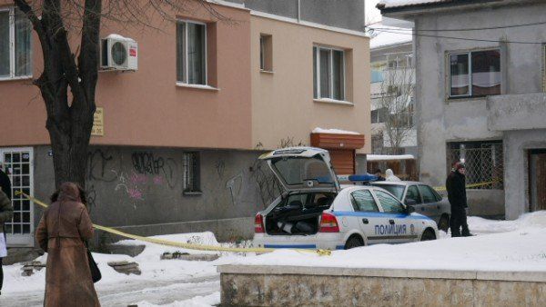 Убитият в Пловдив бил прострелян, докато крадял фарове от кола.
