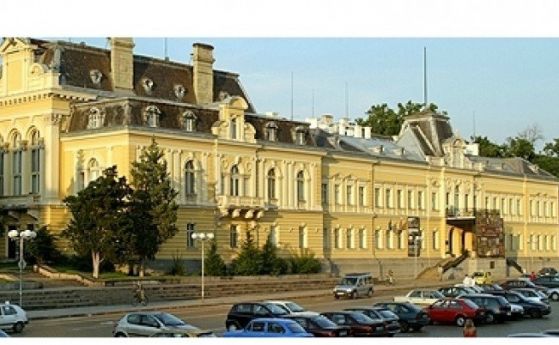 Нощният транспорт в София ще има обща спирка на площад