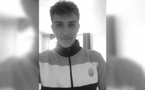 Юноша на втородивизионен френски отбор намерен мъртъв в леглото си