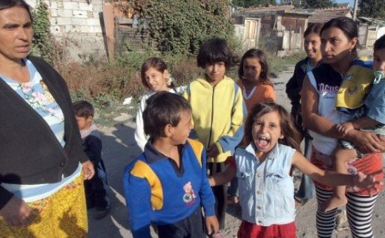 Седем посланика на Швейцария ще посетят ромите в 'Столипиново'